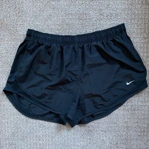 Like New Women's Nike Tempo Running Shorts Black XL